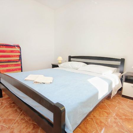 Apartments By The Sea Vlasici, Pag - 9324 חדר תמונה