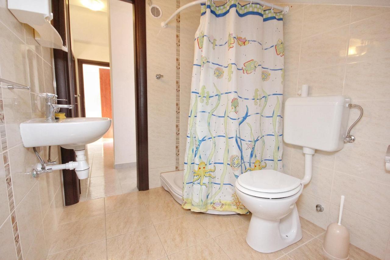 Apartments By The Sea Vlasici, Pag - 9324 מראה חיצוני תמונה