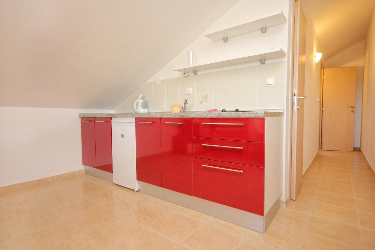 Apartments By The Sea Vlasici, Pag - 9324 מראה חיצוני תמונה
