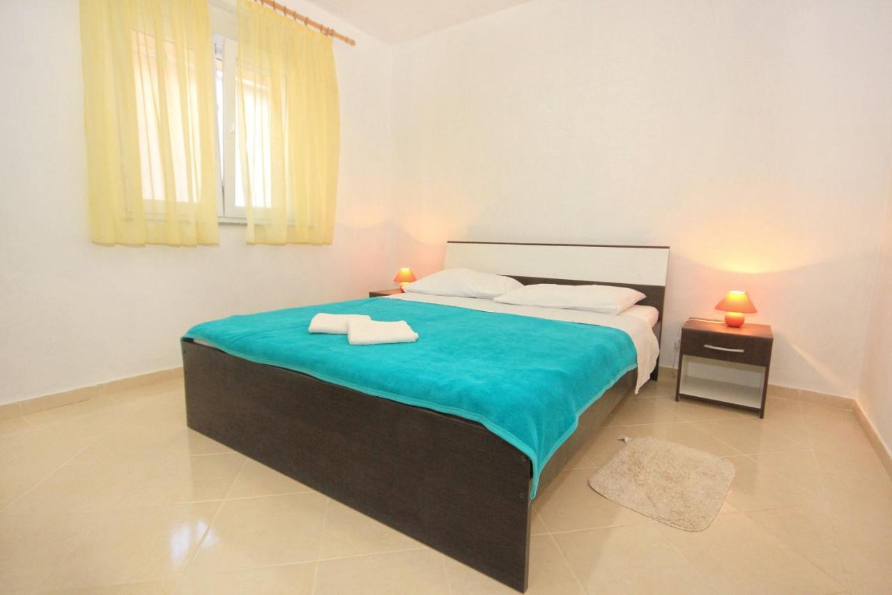Apartments By The Sea Vlasici, Pag - 9324 מראה חיצוני תמונה