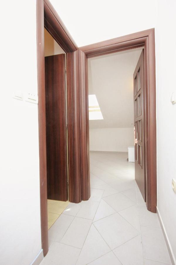 Apartments By The Sea Vlasici, Pag - 9324 מראה חיצוני תמונה