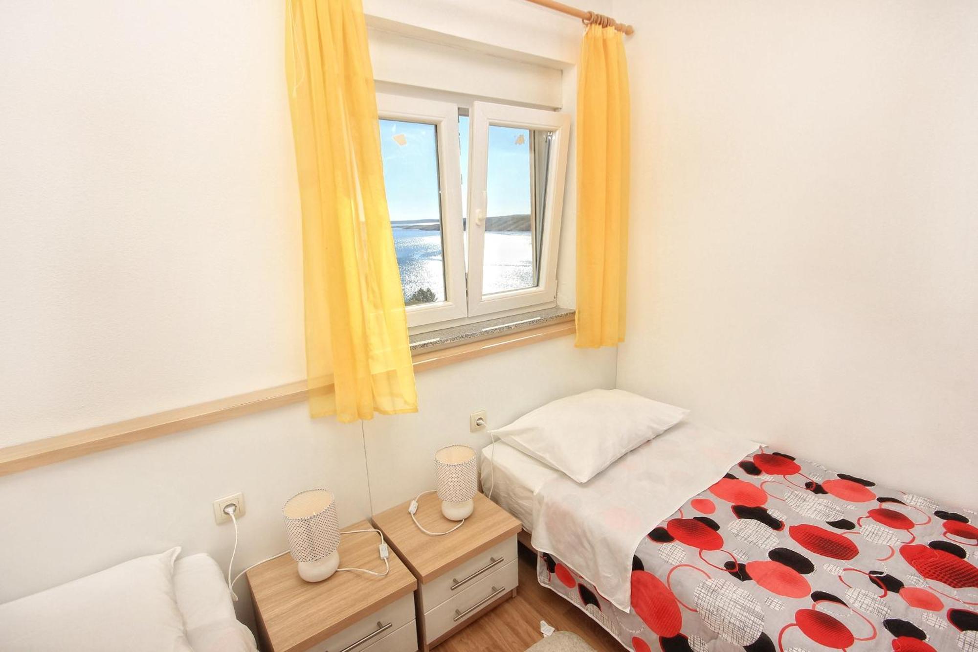 Apartments By The Sea Vlasici, Pag - 9324 חדר תמונה